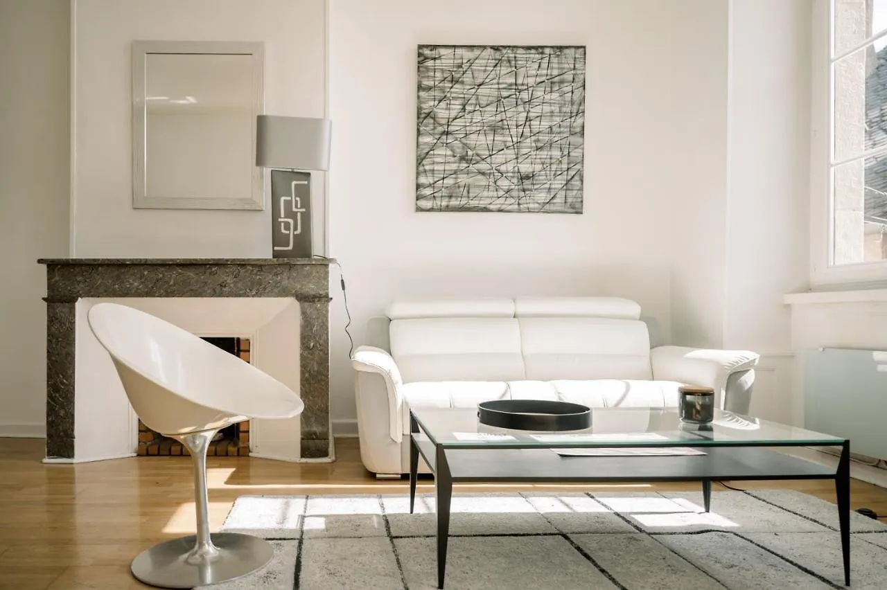 Apartamento Appartement T3 Place De La Cite Rodez Hyper Centre, Parking Gratuit, Wifi França